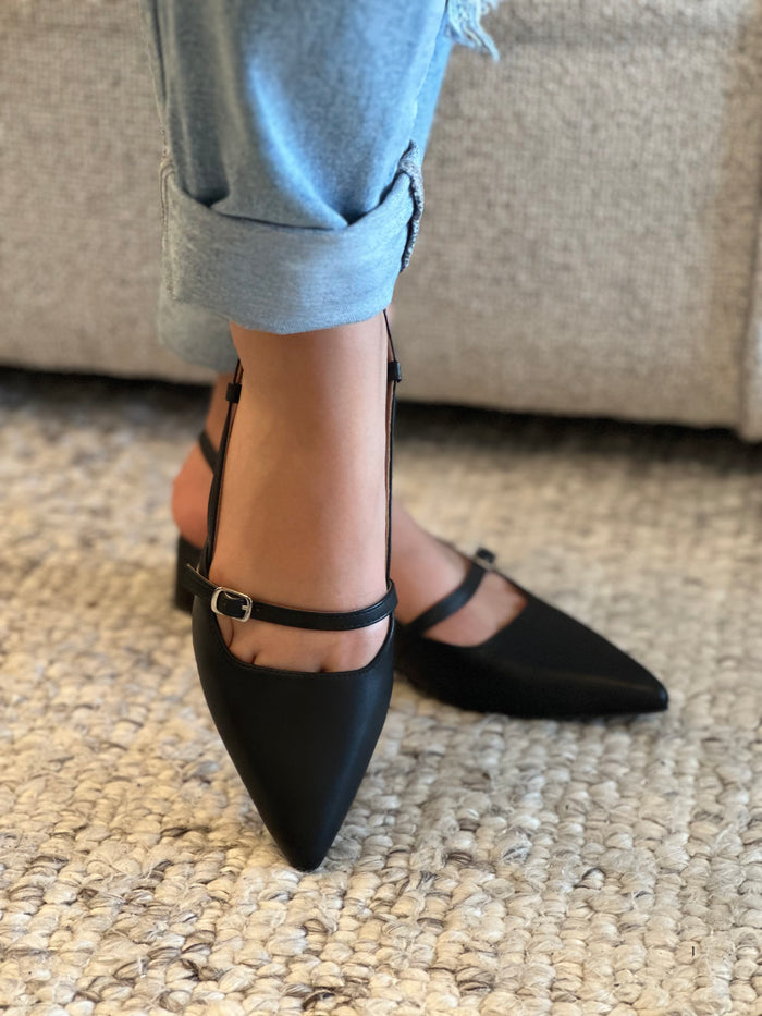 Pointed Toe Slingbacks Flats