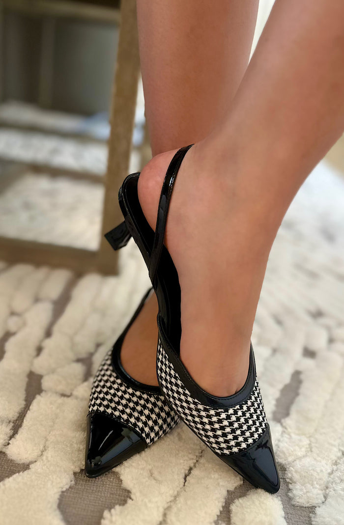 Pointed-Toe Slingback Heels